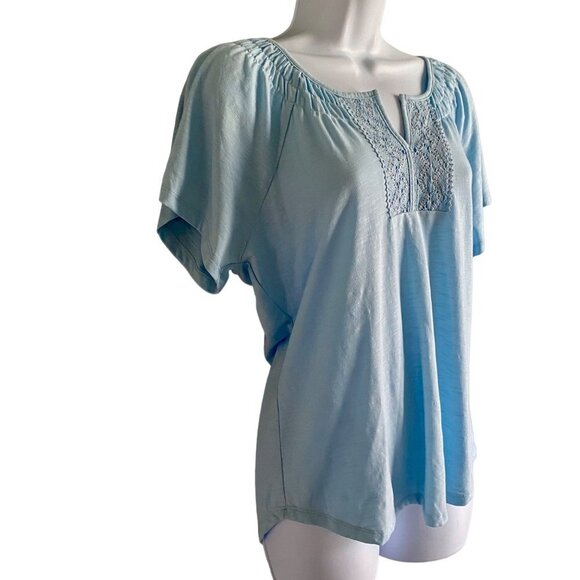 Adrienne Vittadini NEW Blue Short Sleeve Shirt Detailed Neckline Women's Medium - Picture 4 of 9